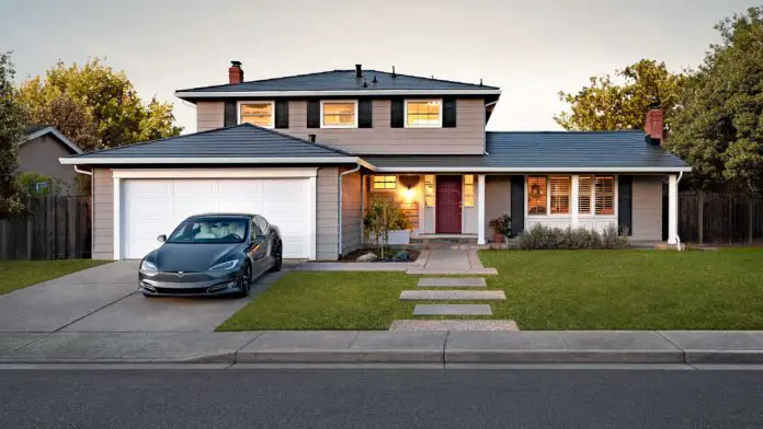 Tesla solar panel and model s with powerwall