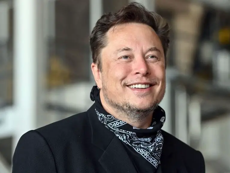 Why is Elon Musk So Intelligent? – ProVsCons